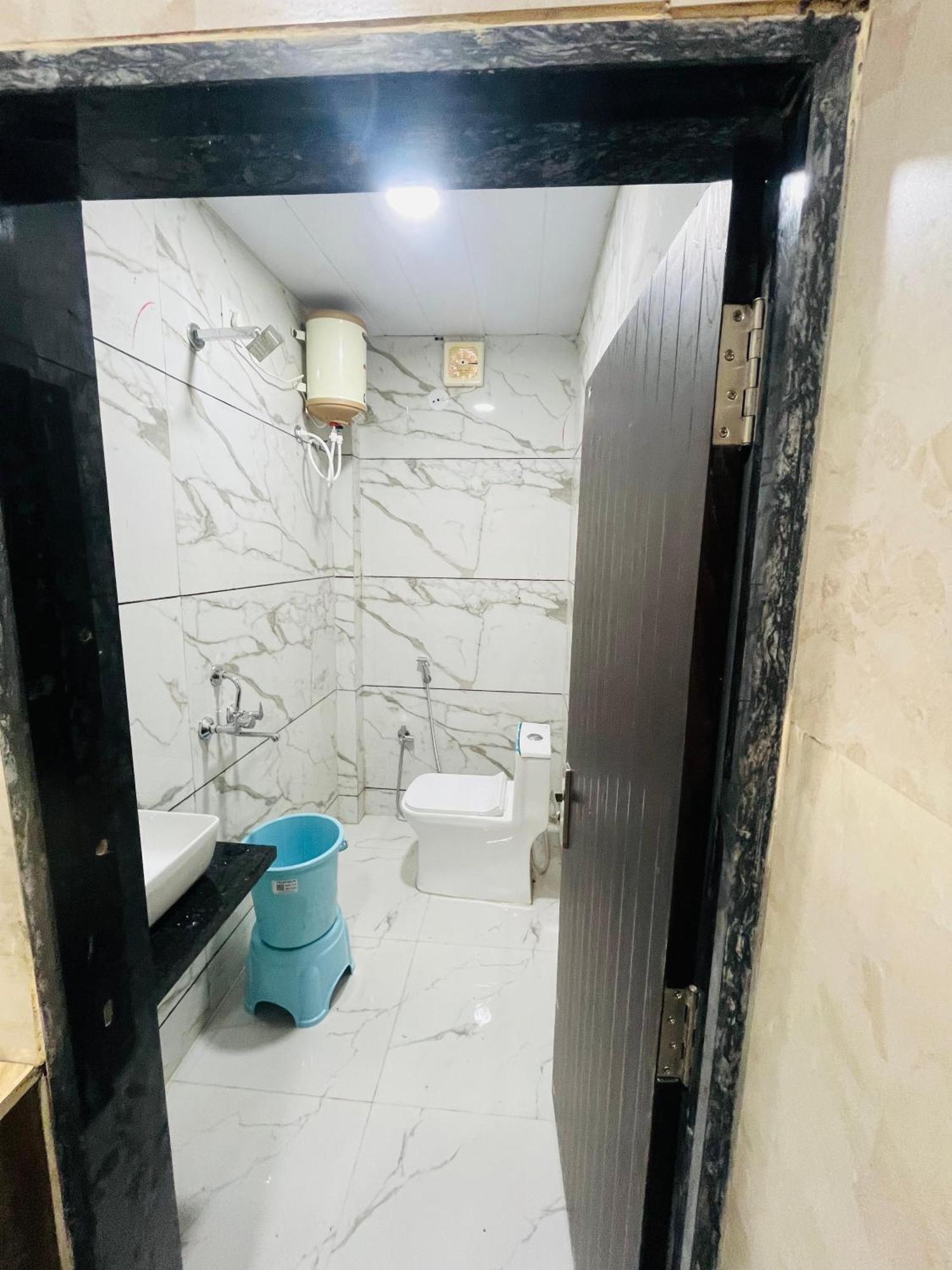 Hotel Sk Tower Ujjain Exterior photo
