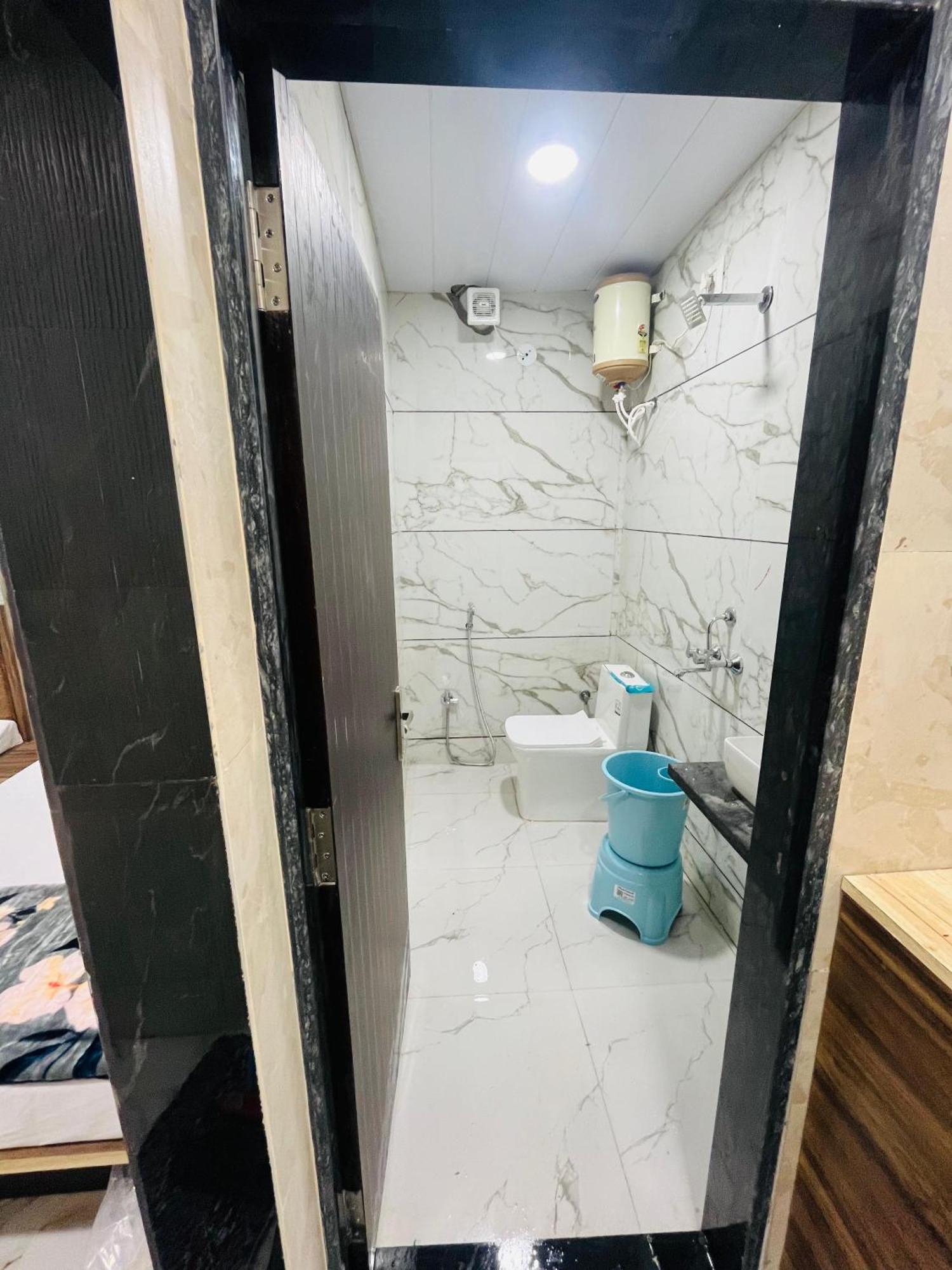 Hotel Sk Tower Ujjain Exterior photo